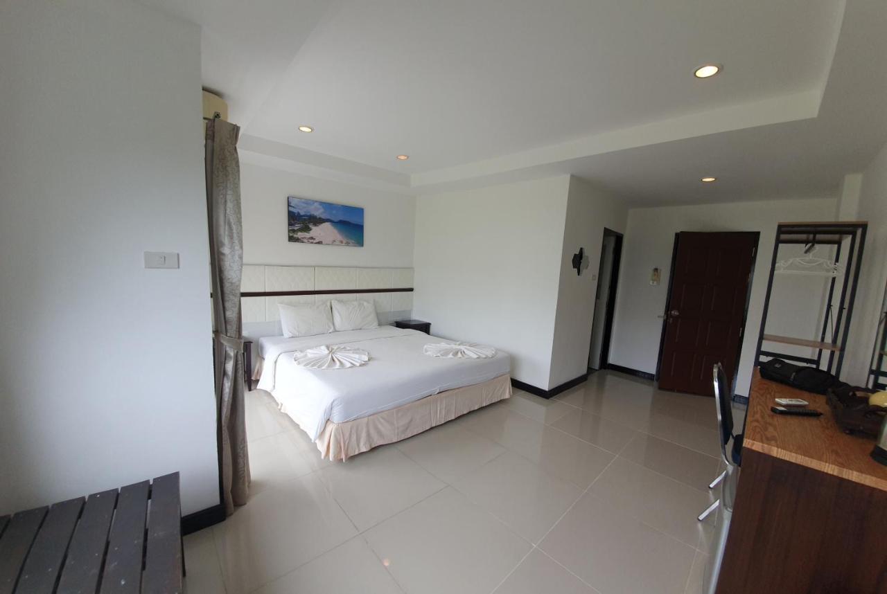 At Home Hotel Patong Zewnętrze zdjęcie