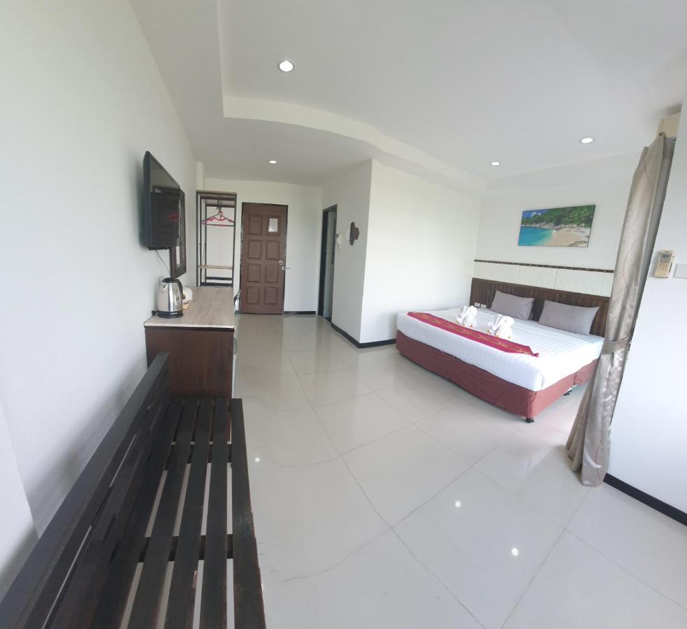 At Home Hotel Patong Zewnętrze zdjęcie