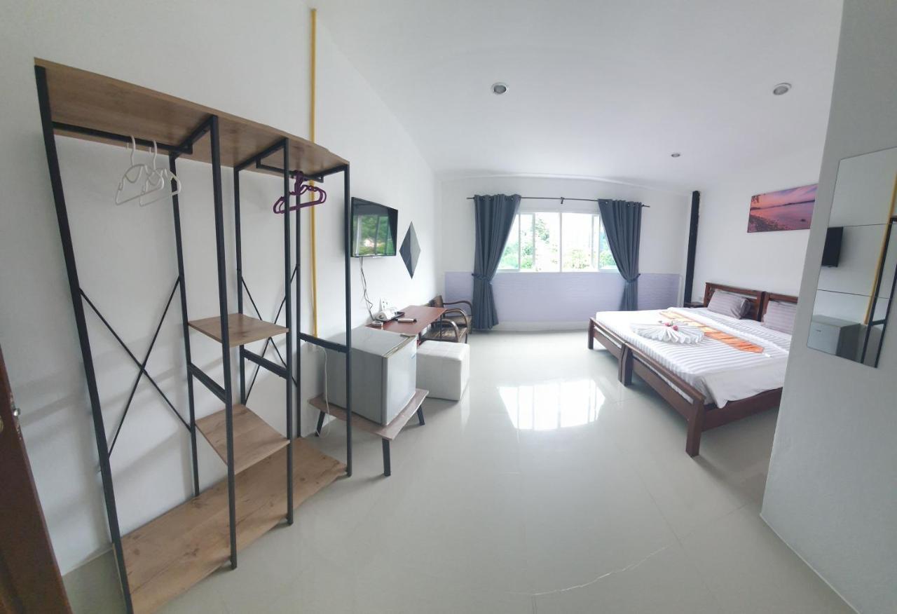 At Home Hotel Patong Zewnętrze zdjęcie