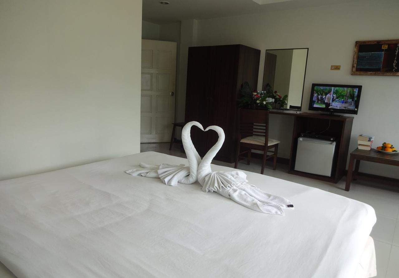 At Home Hotel Patong Zewnętrze zdjęcie